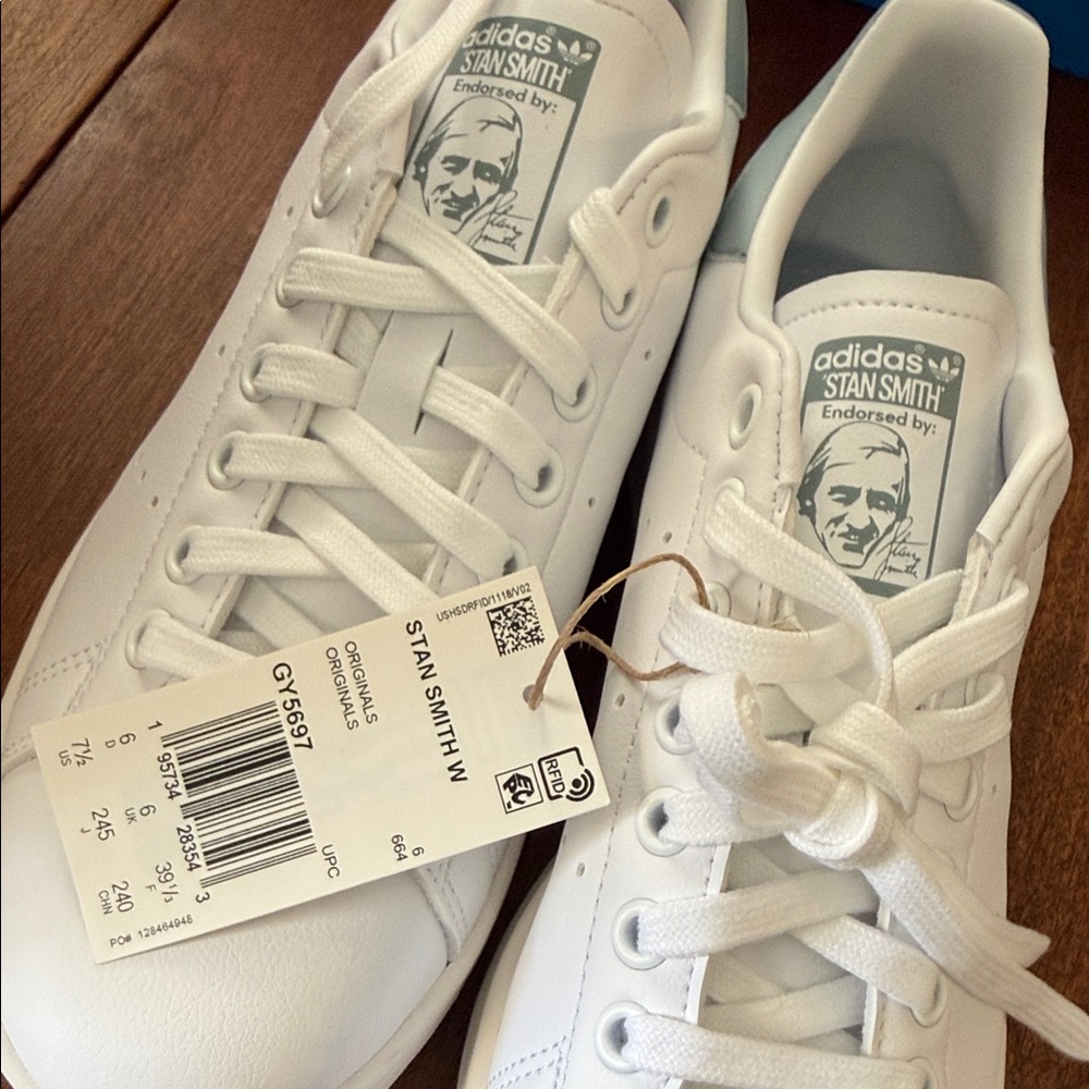 adidas Stan SmithWomen's White and Silver Dash Green Sneakers - Picture 4 of 7